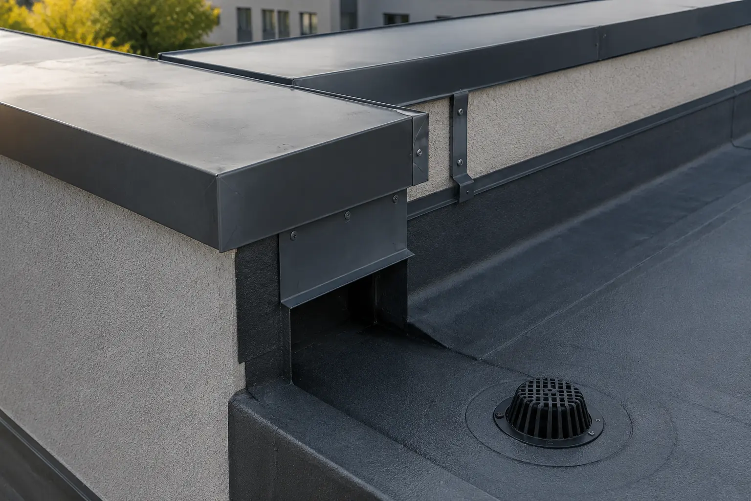 Illustrative Darstellung eines fachgerecht ausgeführten Dachdetails